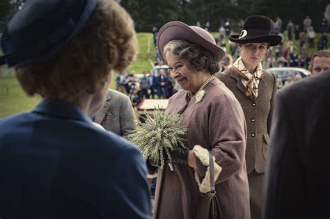 helena bonham carter boobs|The Crown: Queen Mother Star Says She Wears Bra Full of